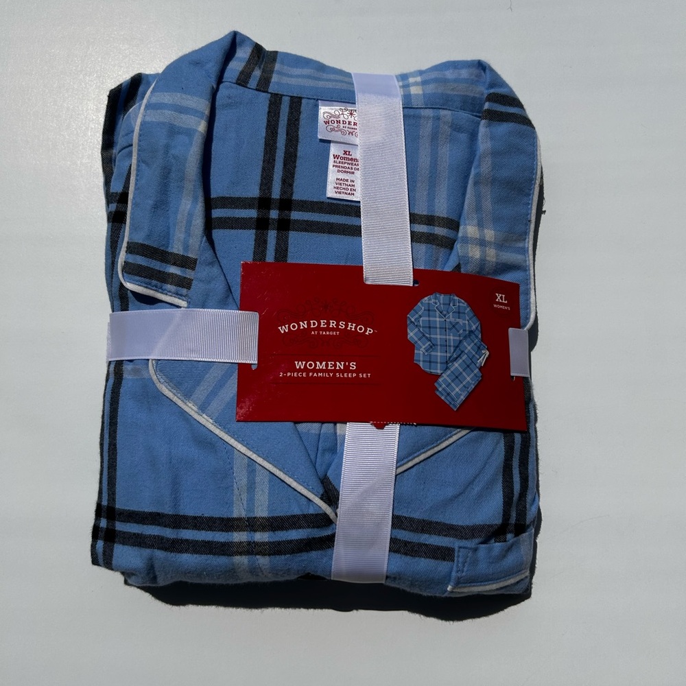 Wondershop Blue Plaid Pajama Set
